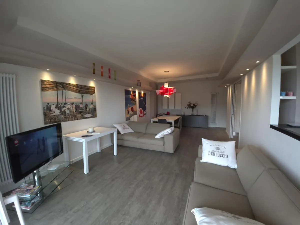 Apartment Luxury Suites Collection - Viale Ceccarini Riccione Italy